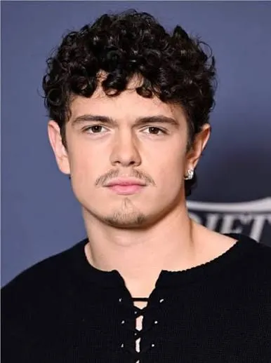 Noah Jupe