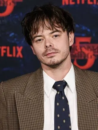 Charlie Heaton